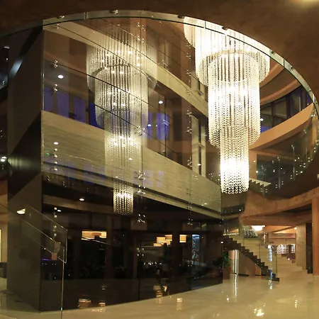 Hotell Sh Dolce 4*