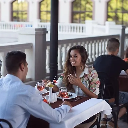 Sh Dolce ホテル 4*