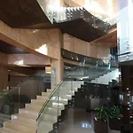 Sh Dolce غولدن ساندز
