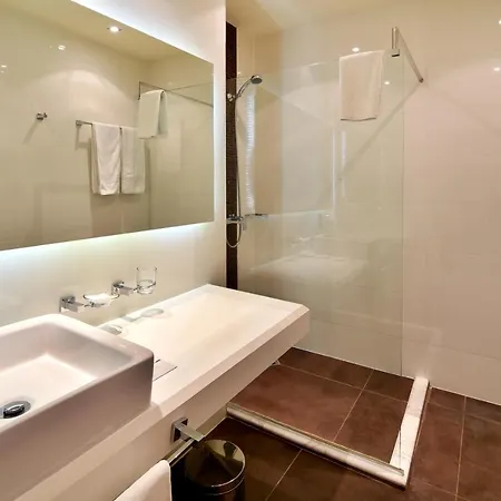 Sh Dolce Hotel 4*